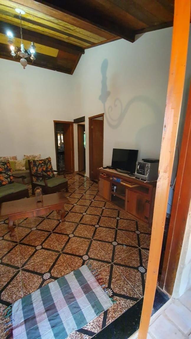 Camping e Pouso Recanto das Flores Farm Stay in Tiradentes