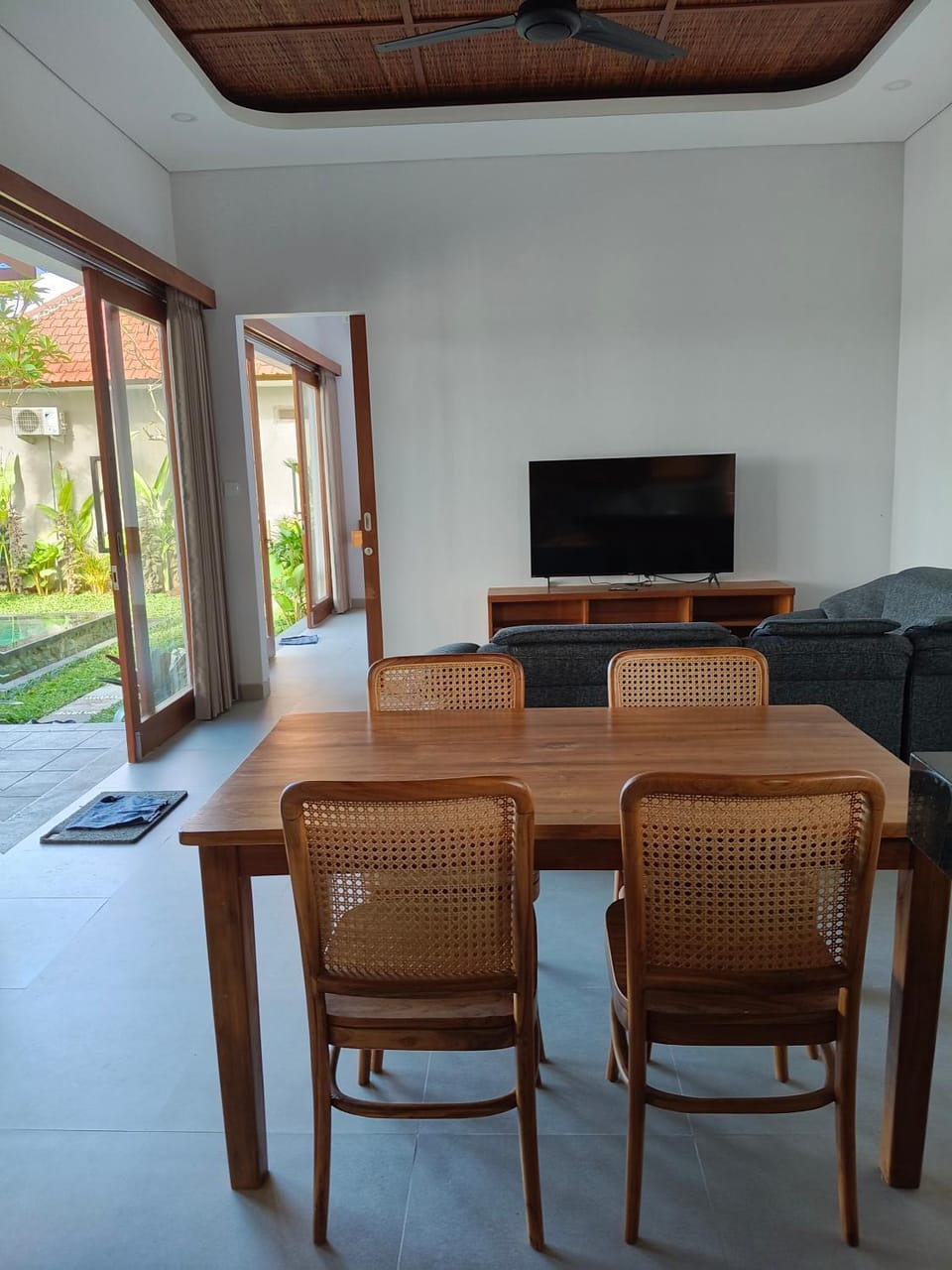 uma cahya house Bed and Breakfast in Tampaksiring