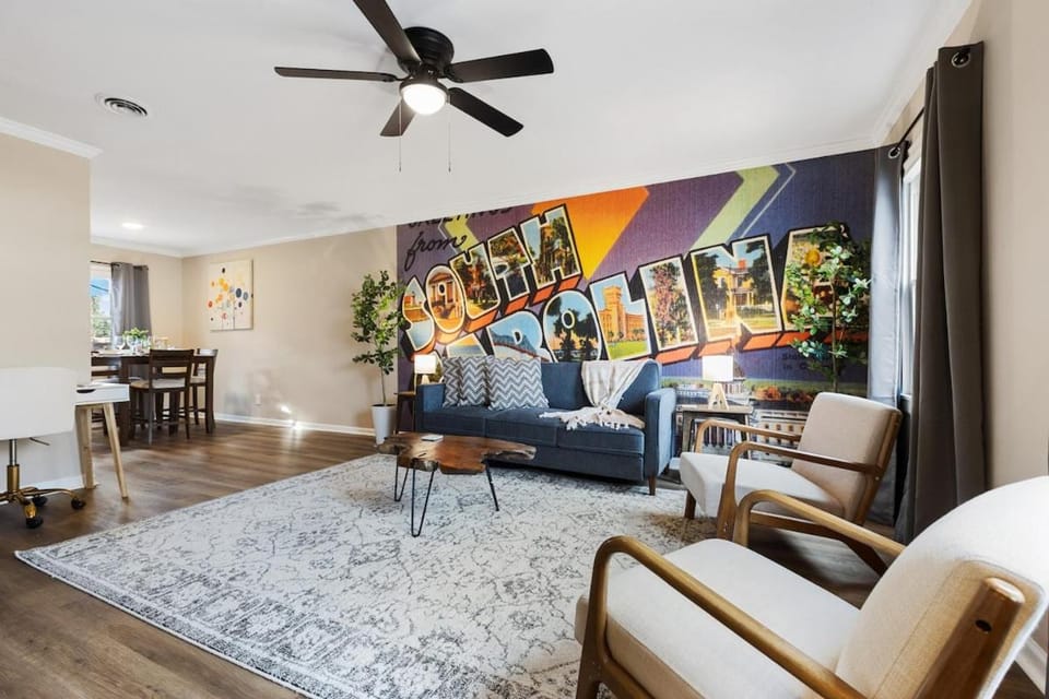 2BR 1 and Half BA Stylish Condo Near Hospitals Shopping House in Columbia