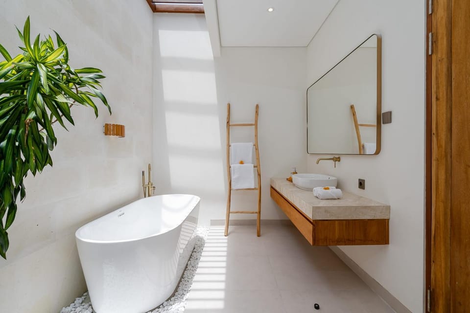 Shower, Toilet, Bathroom, Bath, towels