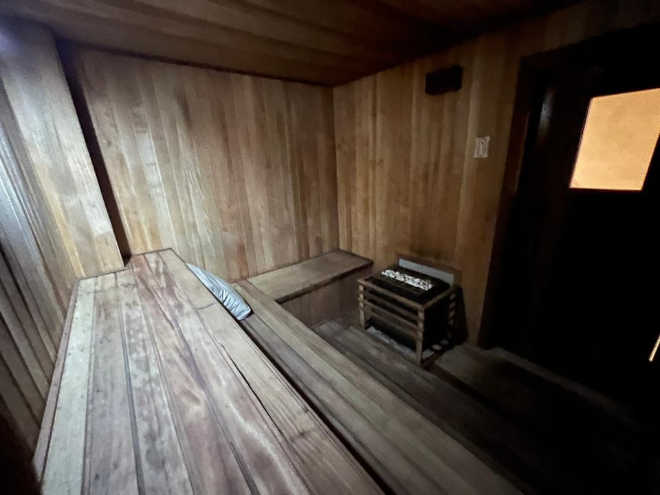 Sauna, Spa and wellness centre/facilities