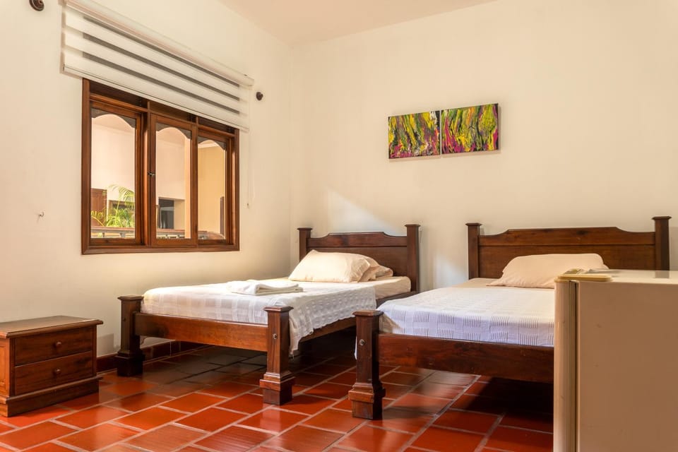 Bed, Bedroom, air conditioner