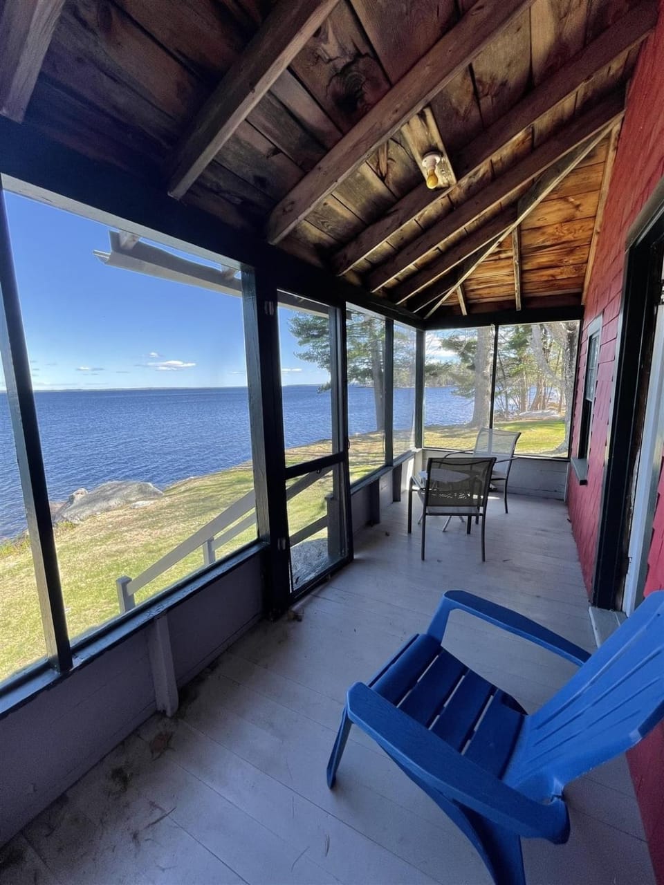 TRAINOR CAMP LIMIT 4 cabin Cabin in Baldwin