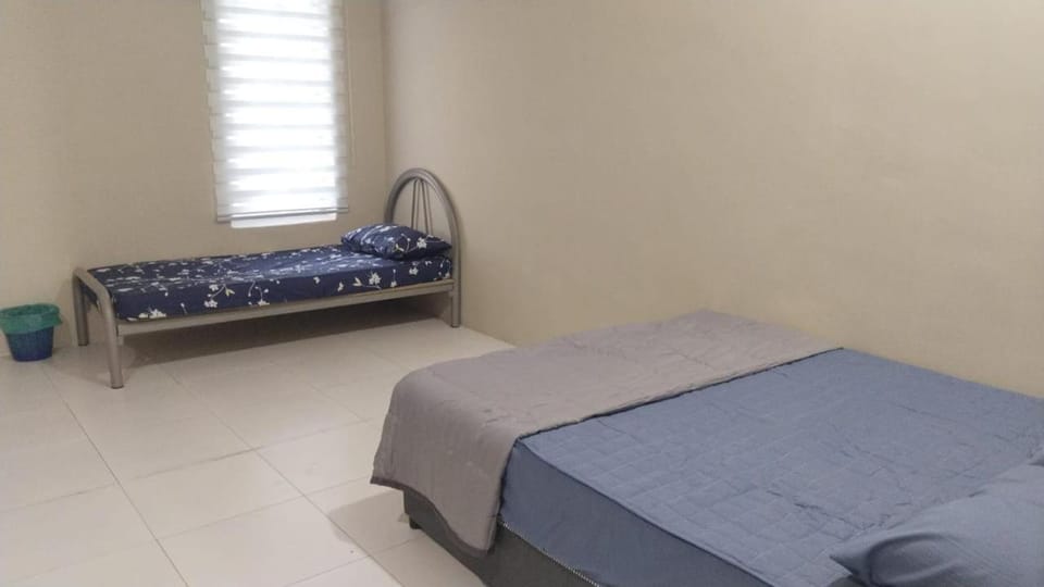 Epy Homestay Taman melor Vacation rental in Perak Tengah District