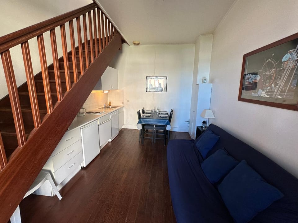 Duplex proche plage et centre - 3 pers. - FR-1-487-389 Apartment in Houlgate