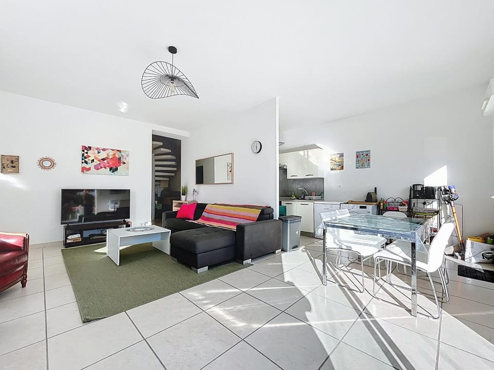 Appartement lumineux, parking, 9 pers. - FR-1-715-115 Apartment in Mauguio