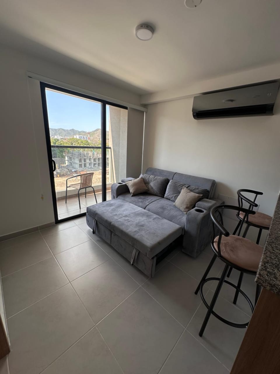Living room, Bedroom, air conditioner