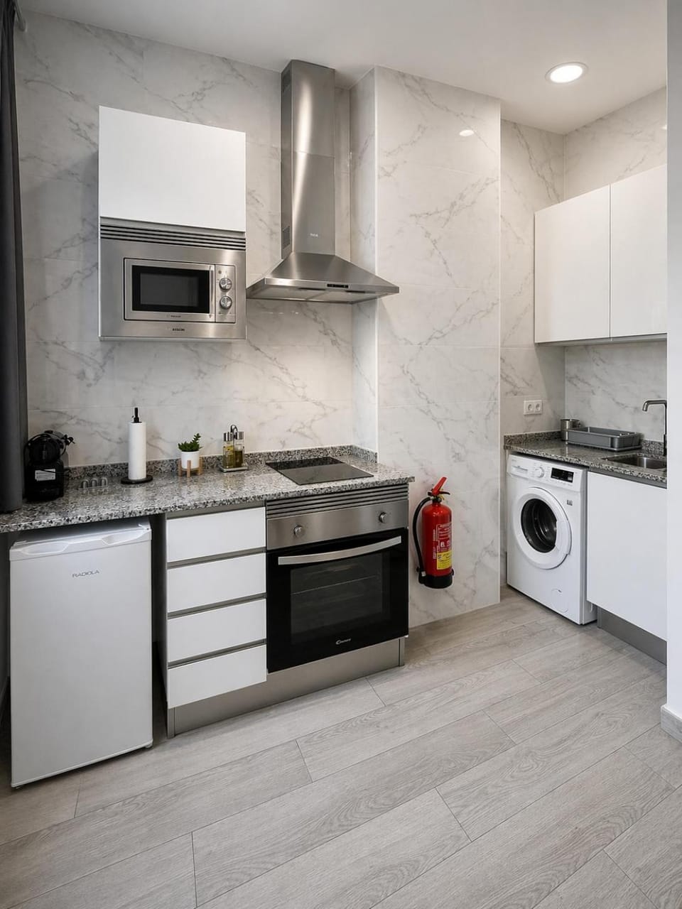 Kitchen or kitchenette