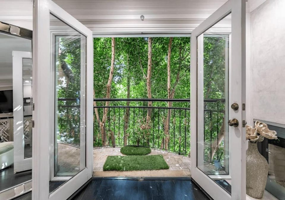 Patio, Natural landscape
