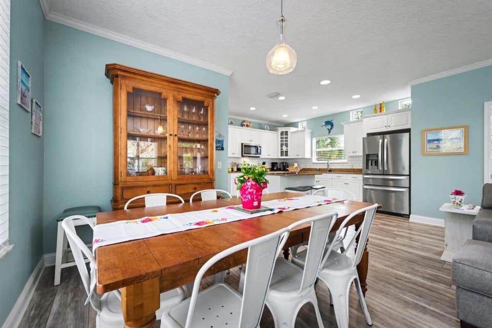 Family Beach House Heated Pool Pirate Room House in Saint Augustine Beach