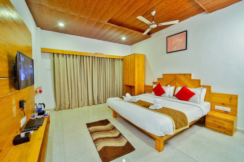 Serene Resort Hotel in Mahabaleshwar