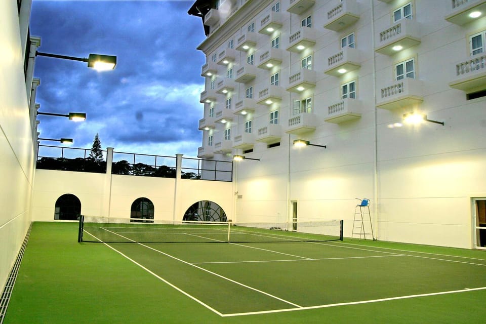 Tennis court