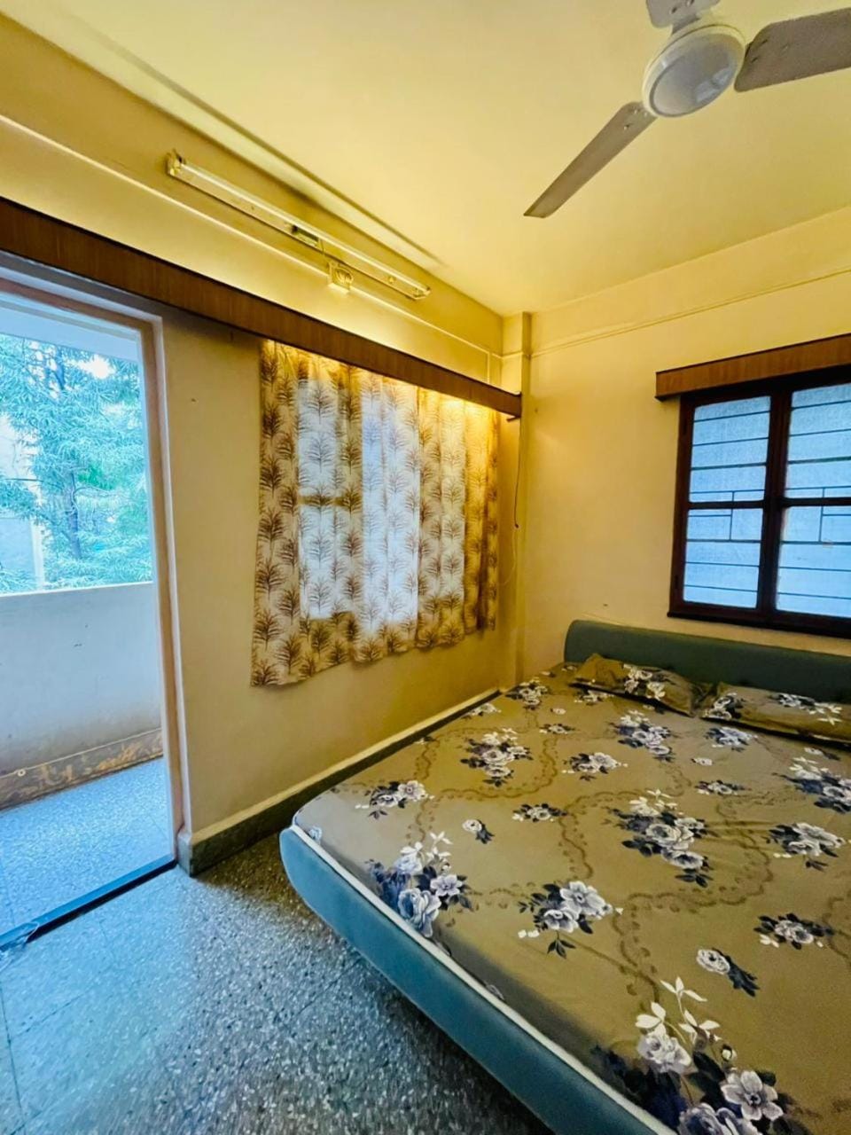 Flora 2bhk Kothrud MIT WPU Apartment in Pune