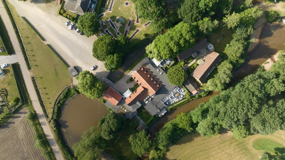 Property building, View (from property/room)