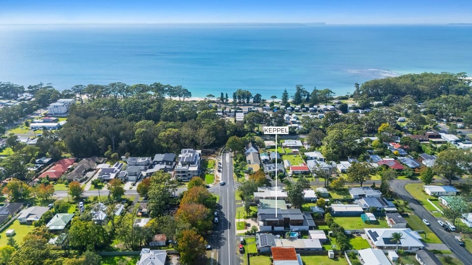 Keppel - Pet Friendly - 4 Mins Walk To The Beach House in Huskisson