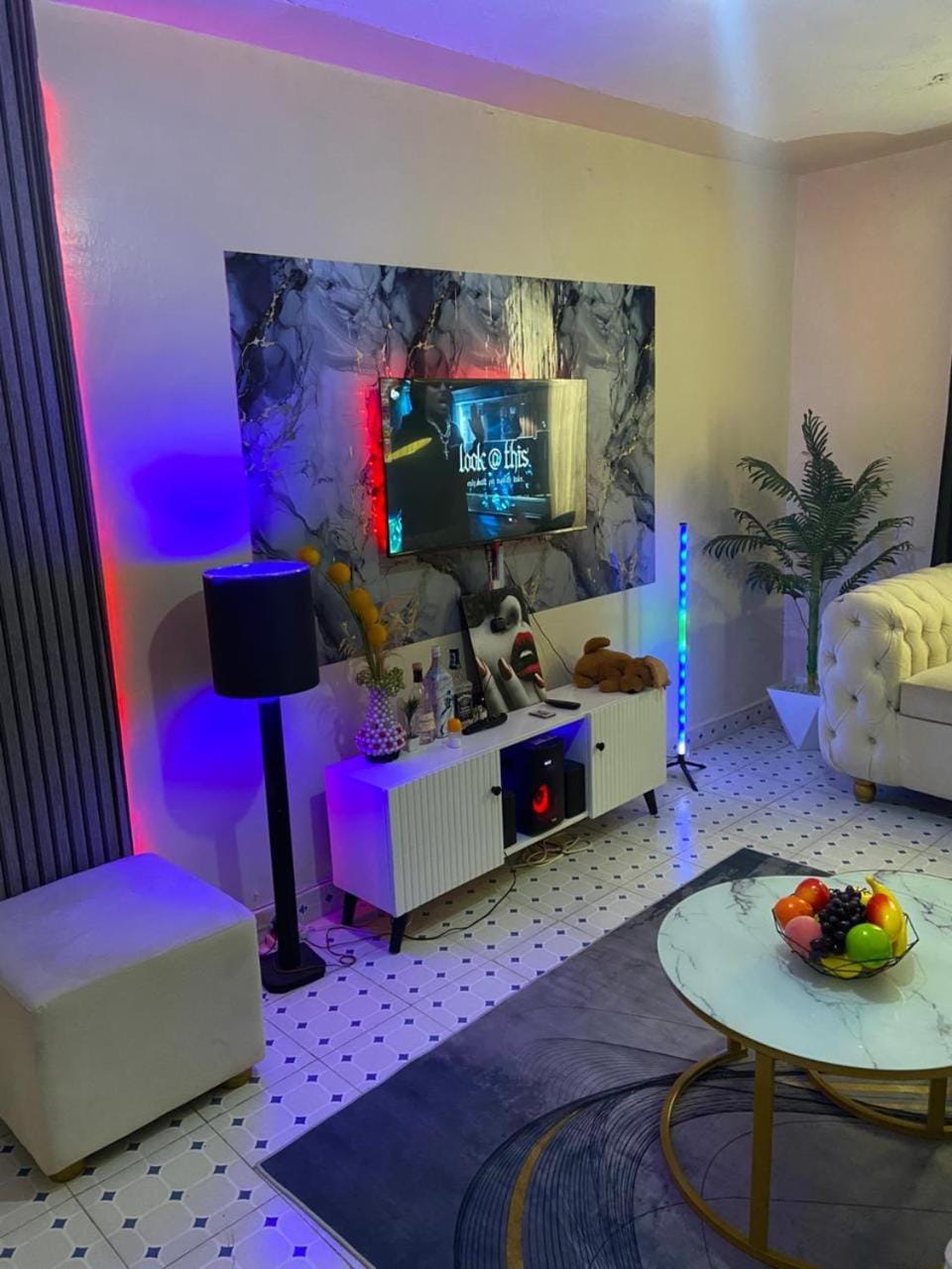 TV and multimedia, Living room