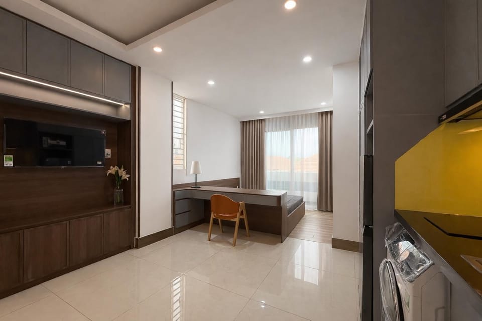 Luxurious Fully Furnished Apartment in Middle of Phu Nhuan Apartment in Ho Chi Minh City