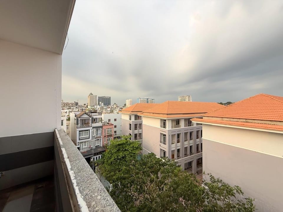 Luxurious Fully Furnished Apartment in Middle of Phu Nhuan Apartment in Ho Chi Minh City