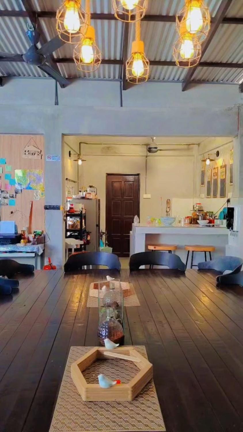 Communal lounge/ TV room, Communal kitchen, internet, pet friendly