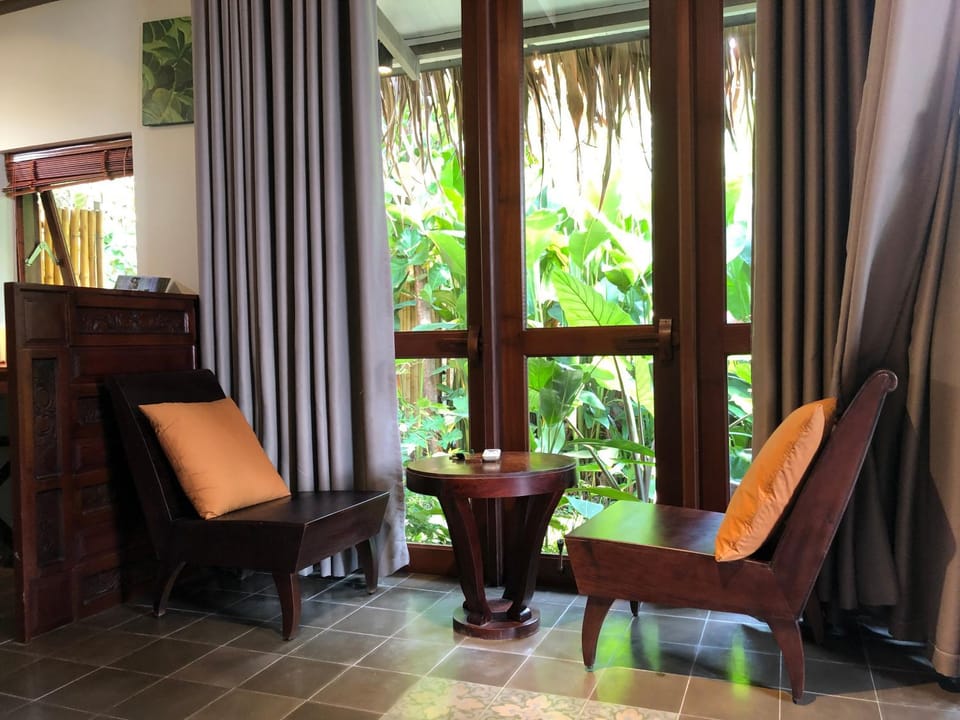 Seating area