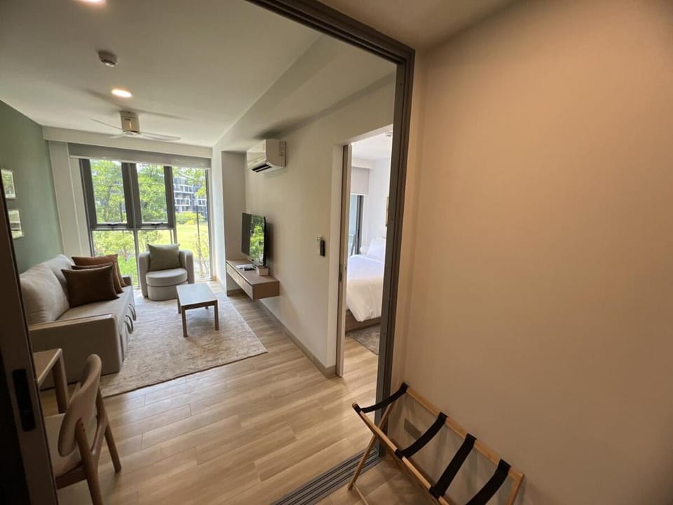 Celeste Laguna Phuket Sky Park-SYY Apartment in Choeng Thale