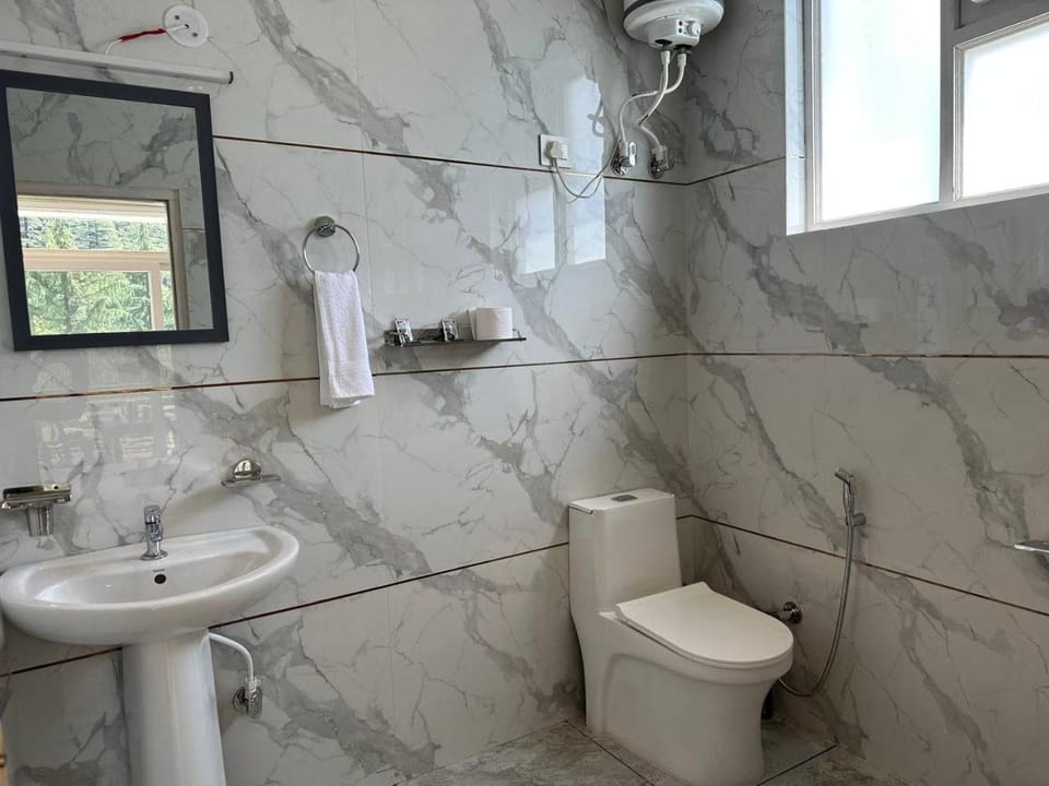 Toilet, Bathroom