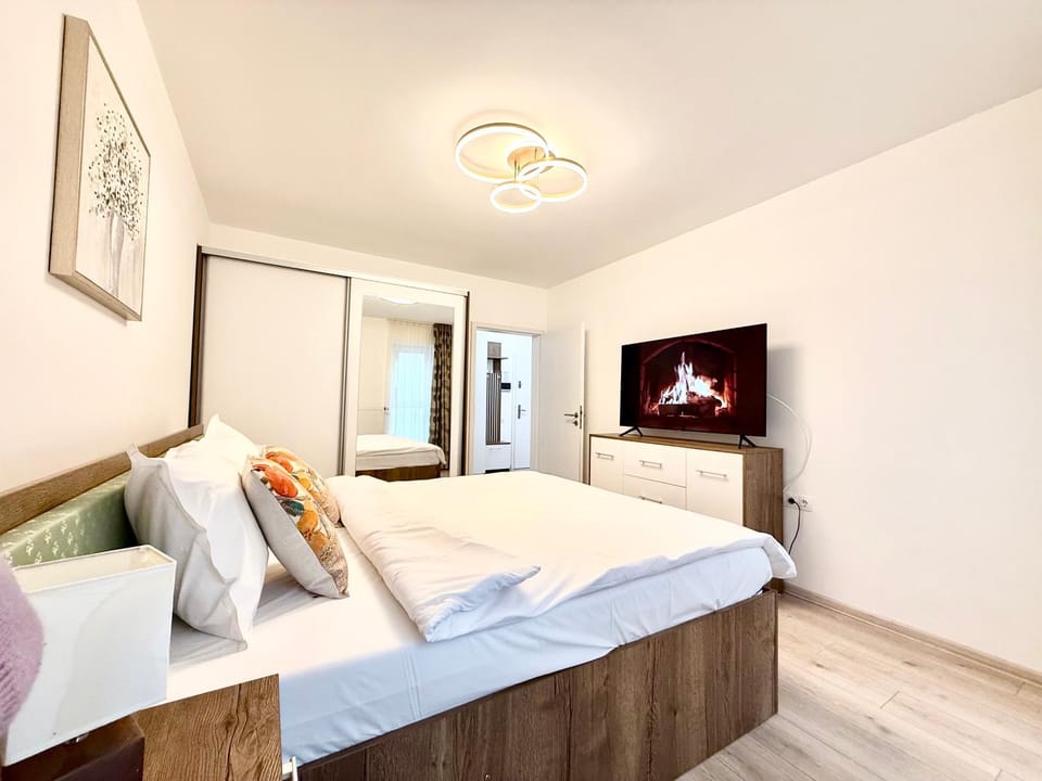 Bed, TV and multimedia