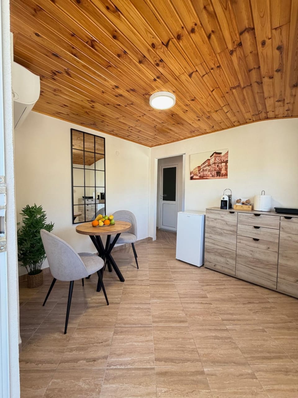 Verica Apartment in Dobrota