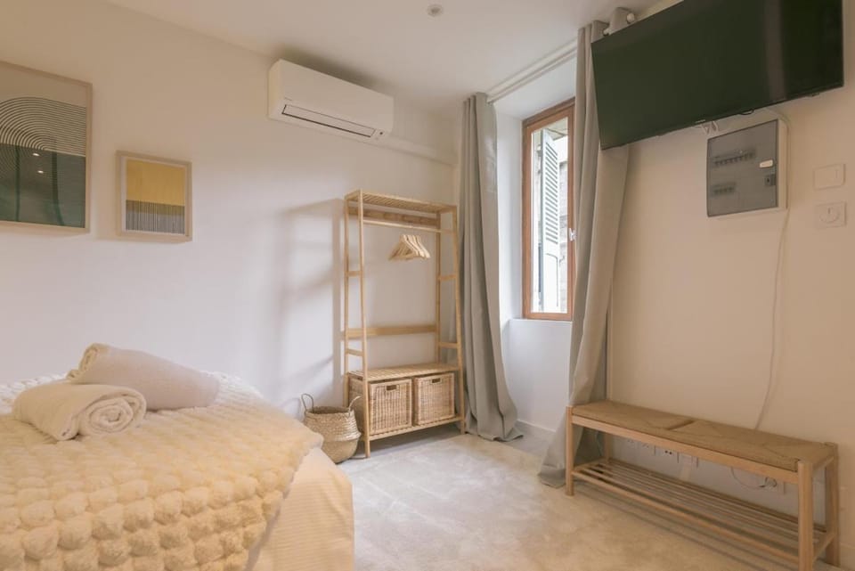 Le Nid Vert - air conditioning - ground floor Apartment in Auvergne-Rhône-Alpes