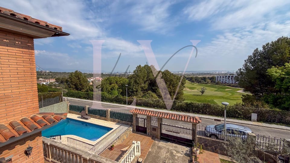 LV Casa Rafalet House in Salou