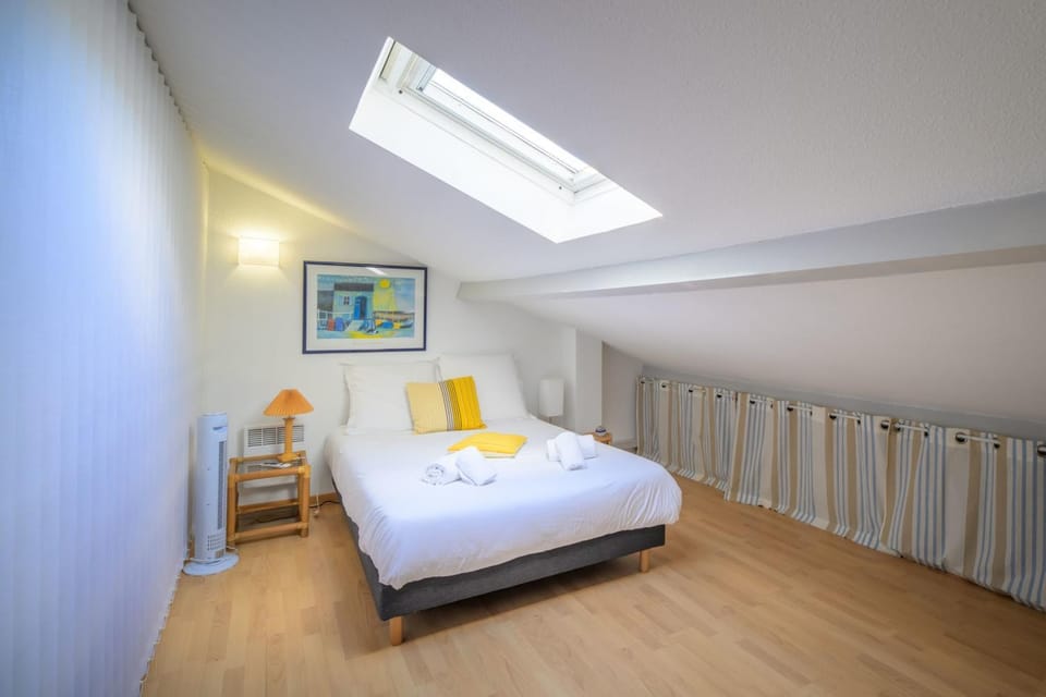 Lovely Triplex with Terrace & Garden near Ocean House in Moliets-et-Maa