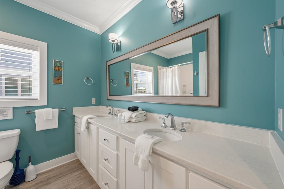 Bathroom, Bath