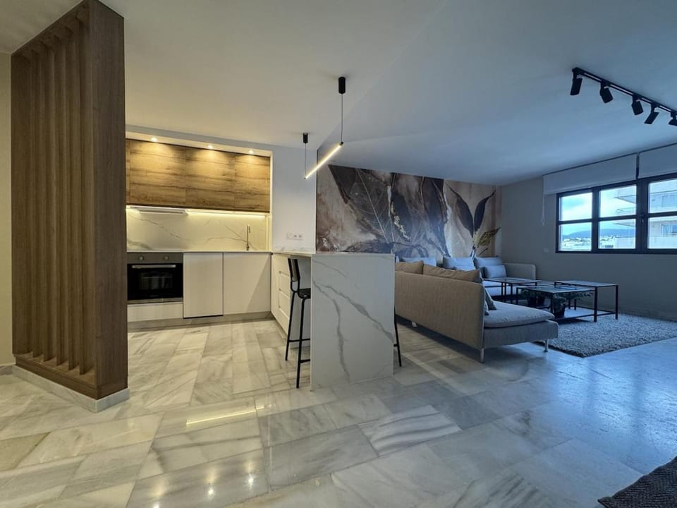 Designer Renovated Penthouse in Puerto Banus Apartment in Marbella