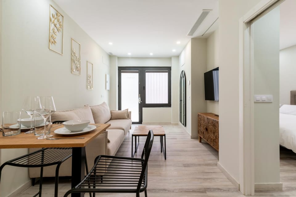 TV and multimedia, Living room, Dining area