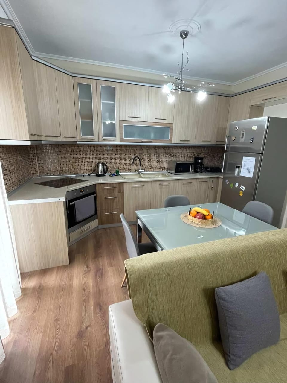Kitchen or kitchenette, Dining area, oven, stove