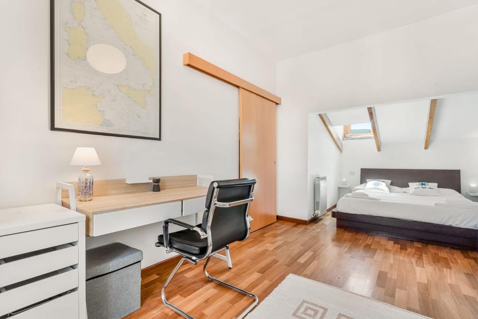 GoodTimes-Near the station-5Terre-AC Apartment in La Spezia