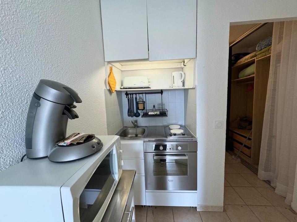 Sable - T2 avec 1 Chambre 1 Salle de Bain 1 Canapé-Lit et Balcon Apartment in Lacanau