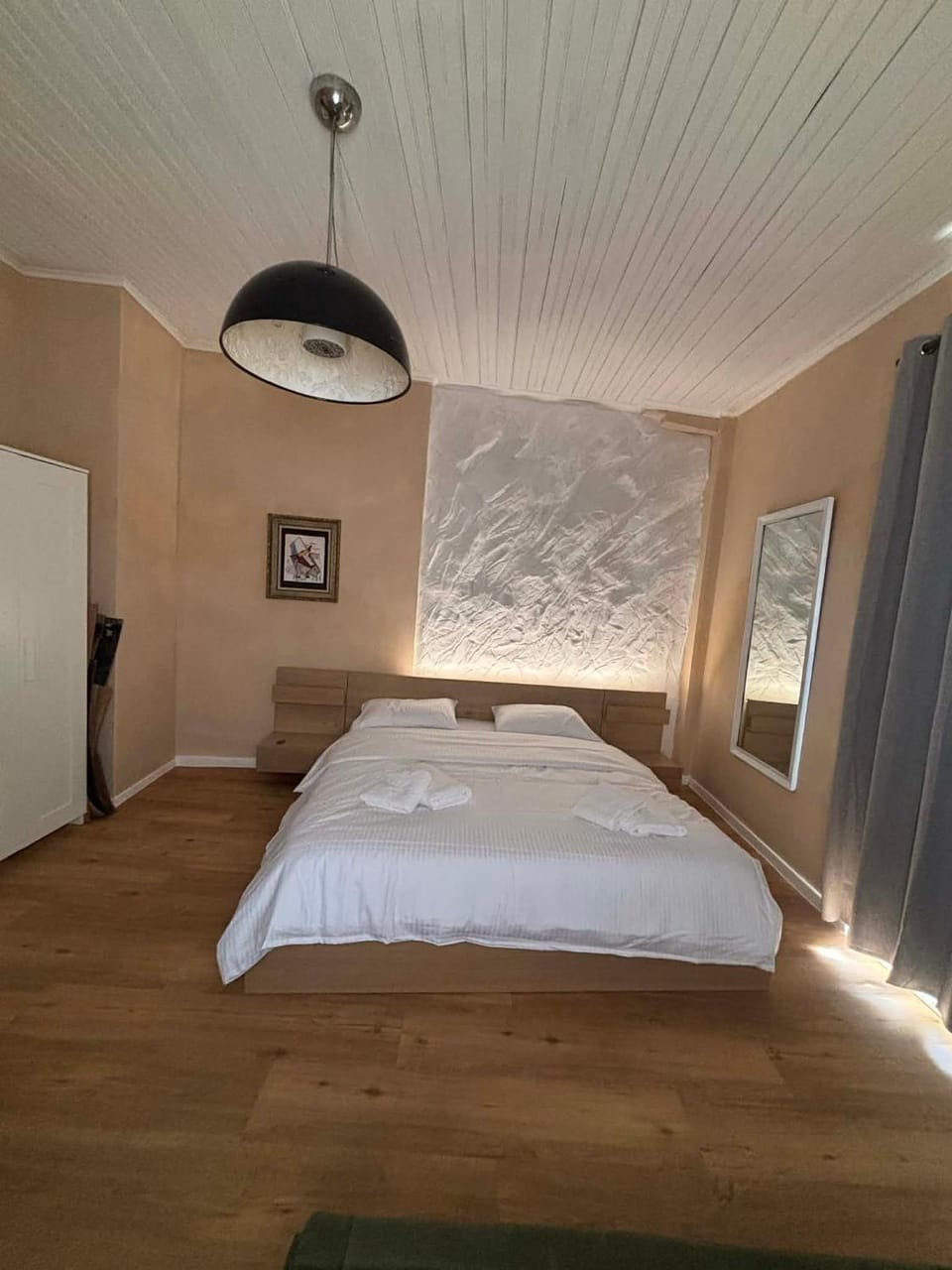 Teatro Art Suite - Short walk to City Center Apartment in Peloponnese, Western Greece and the Ionian