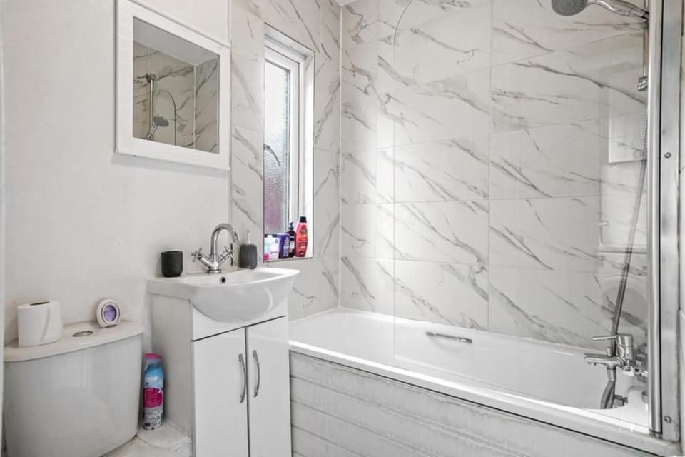 Shower, Bathroom, Bath