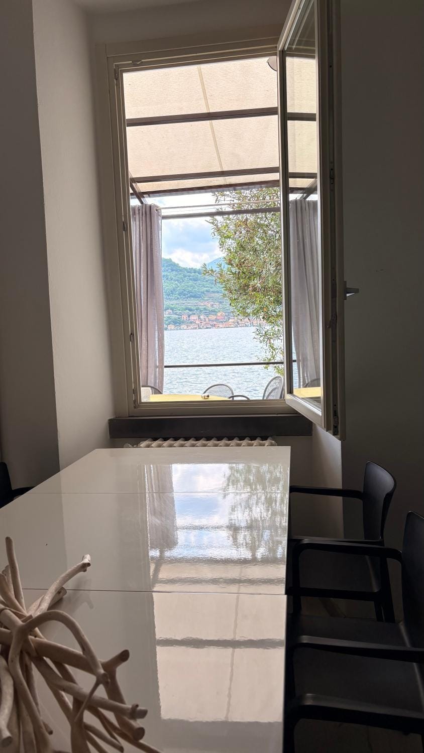 Balcony/Terrace, Living room