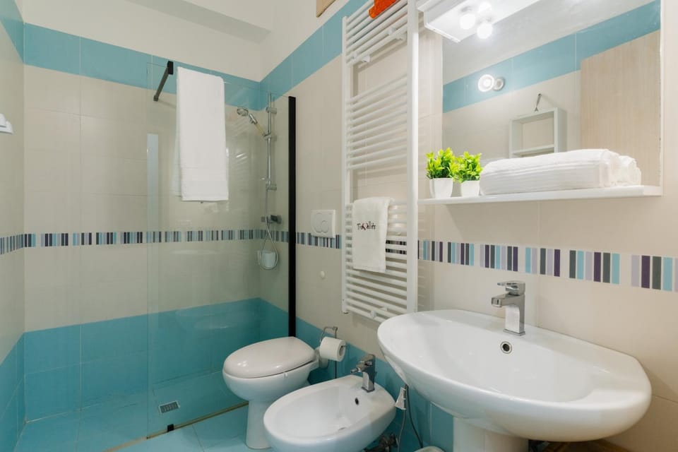 Bathroom, Living room