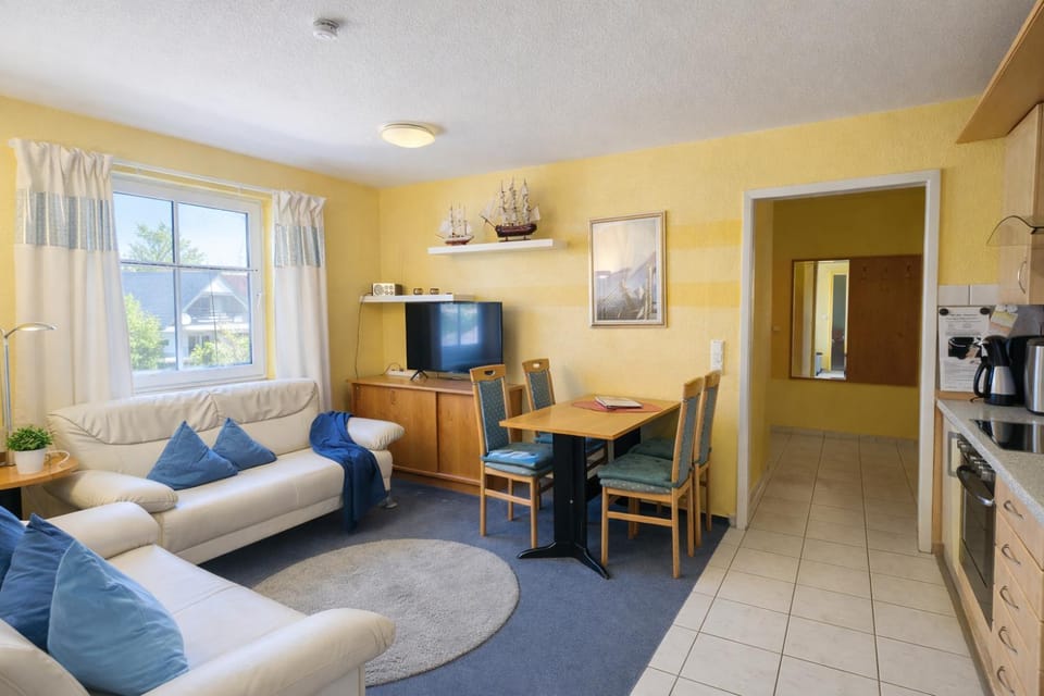 TV and multimedia, Kitchen or kitchenette, Living room, Seating area, Dining area, Evening entertainment, oven, pet friendly