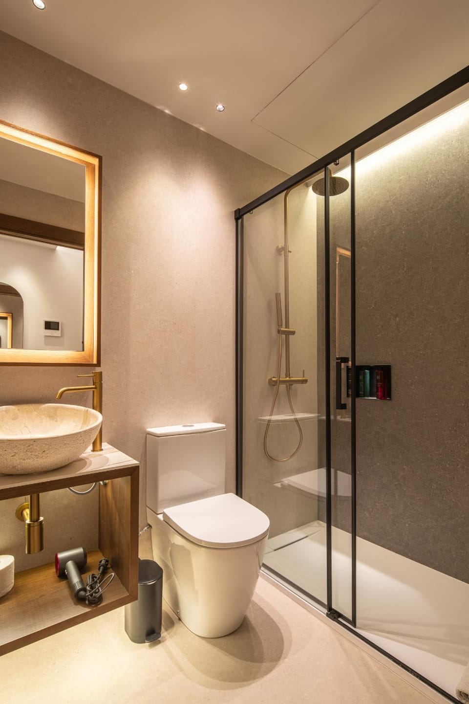 Shower, Toilet, Bathroom