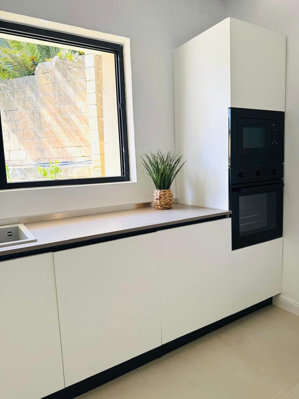 Torri Katur 1 Apartment with Private Garden Apartment in Saint Julians