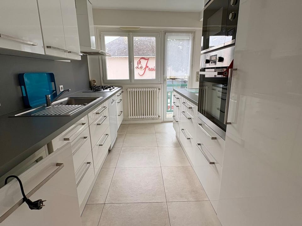 dishwasher, oven, stove