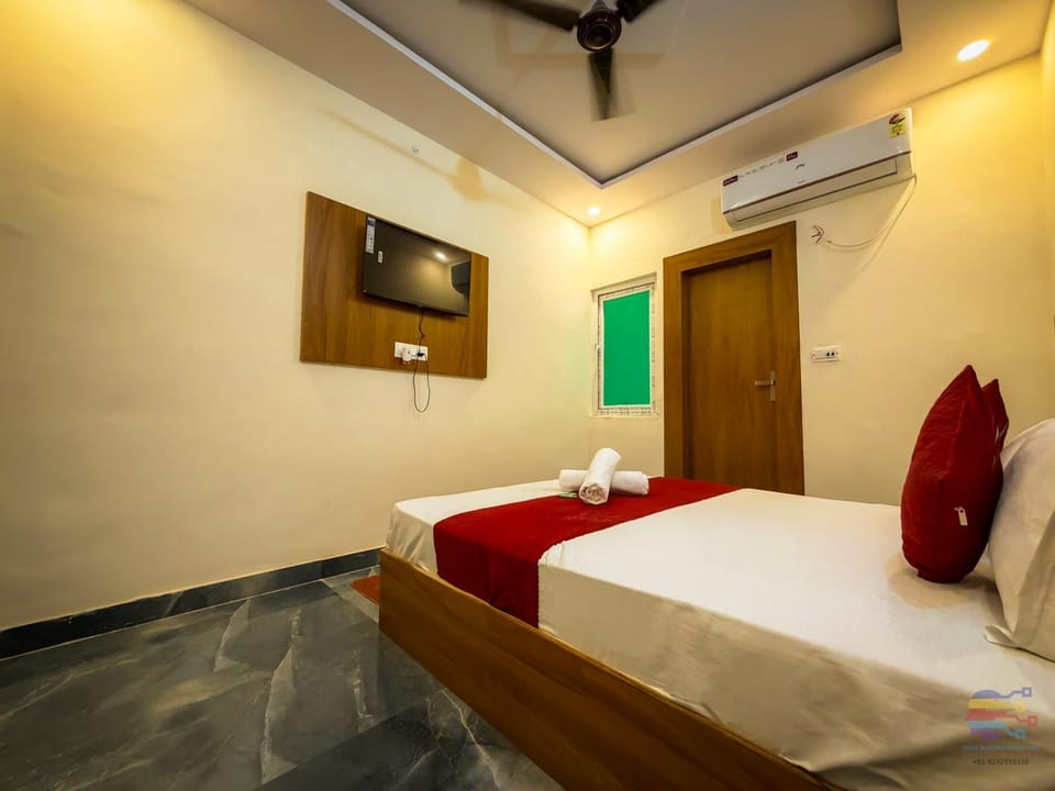 Bed, Bedroom, air conditioner