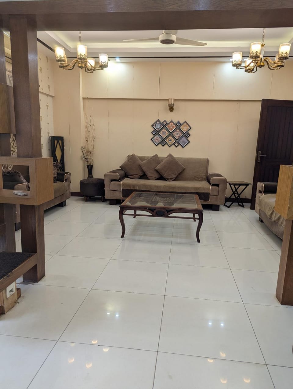 Saima Jinnah Avenue askri 5 Apartment in Karachi