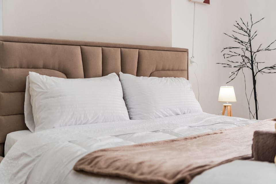 Vollga Seafront Promenade Apartments - Full Sea View Apartment in Tirana County, Albania