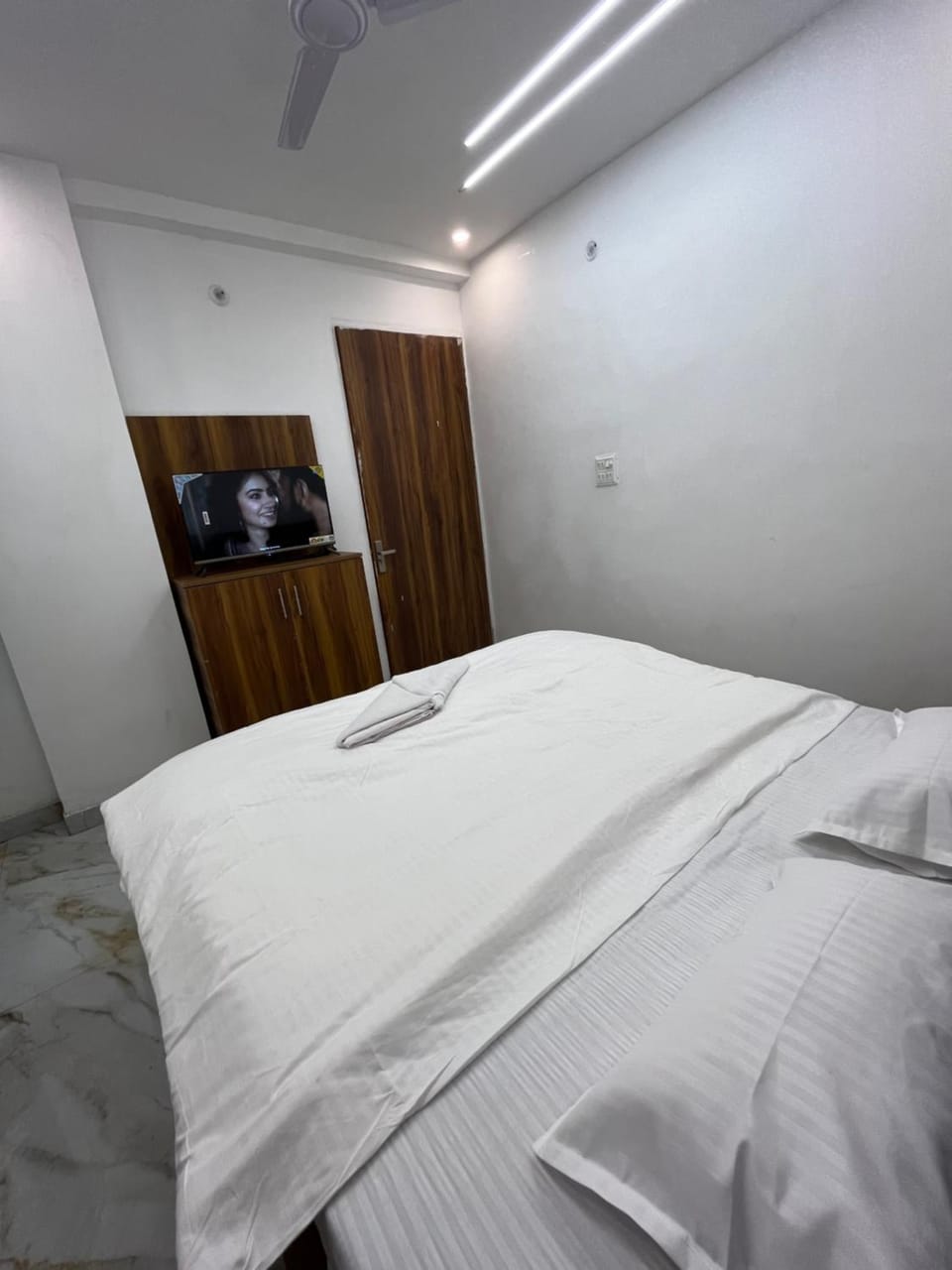 SR Kafal home stay Vacation rental in Rishikesh