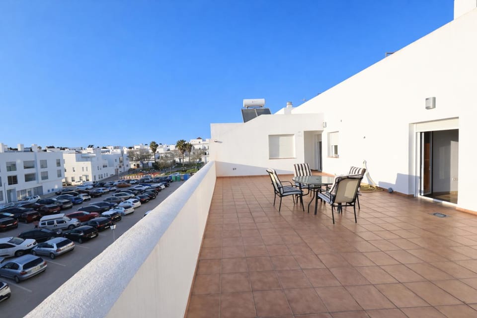 Patio, Off site, Solarium, Balcony/Terrace, City view, Family, furniture, internet